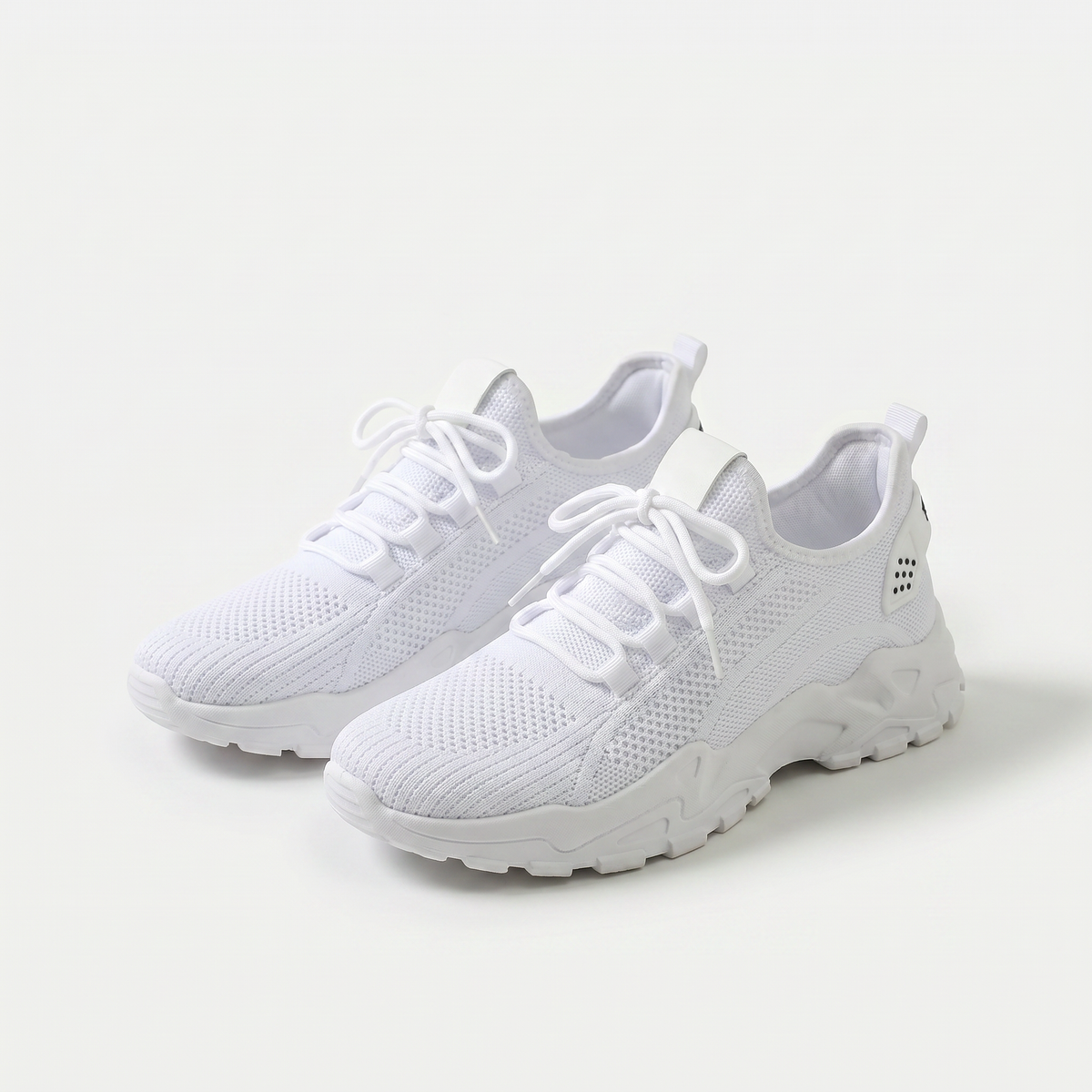 Potsdam – andningsbar sneaker med högre sula