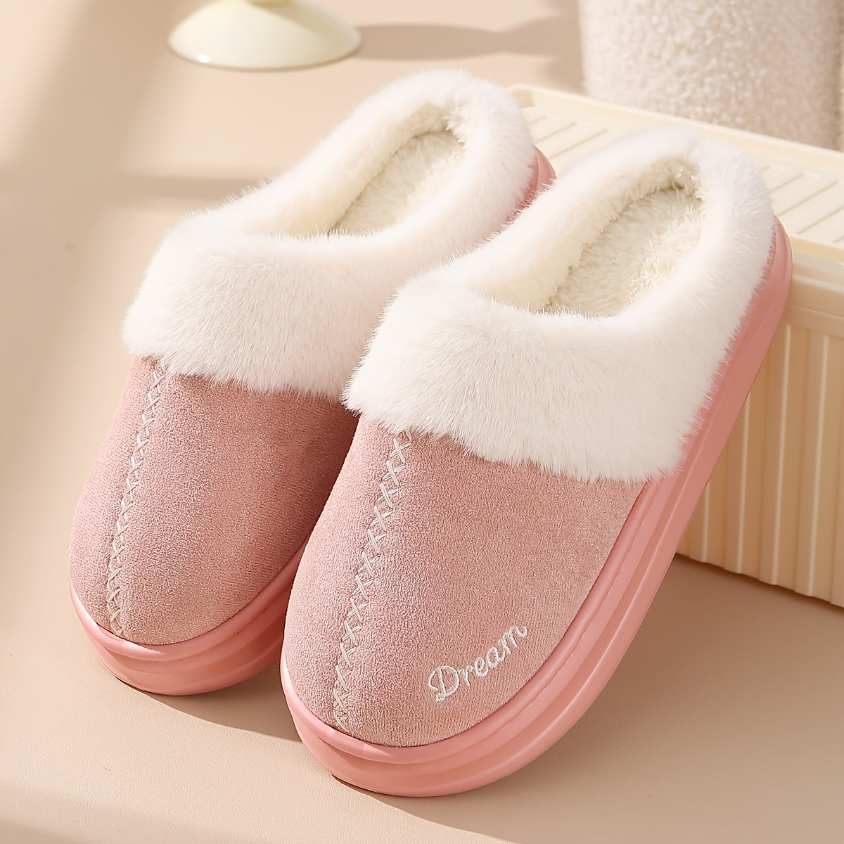 Comfy – fuskpälstofflor