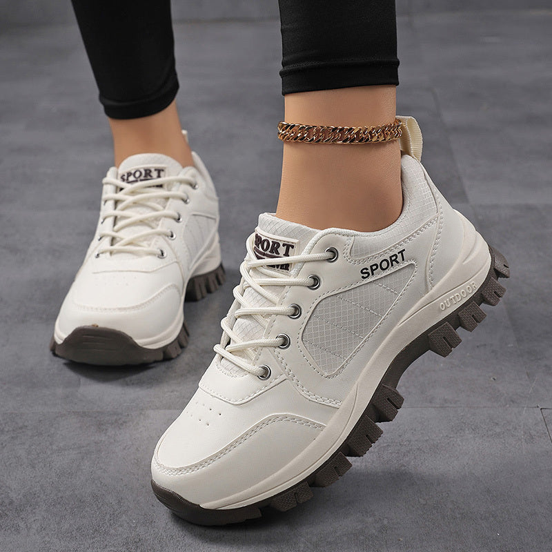 Merel – lätt trailsneaker