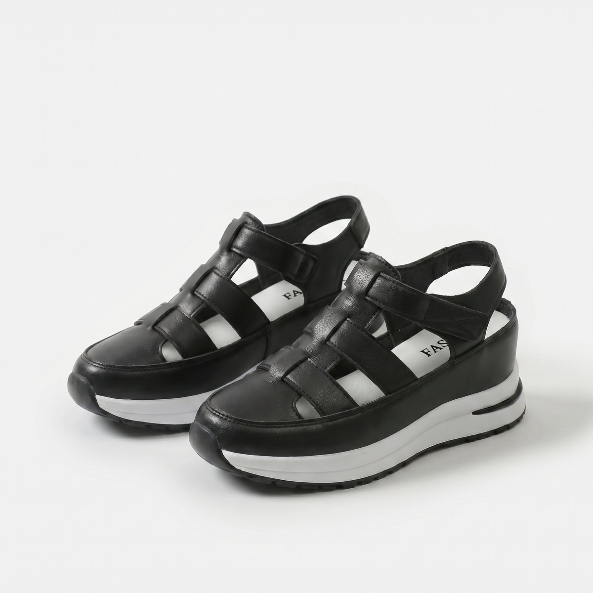Lone – bekväma sandaler