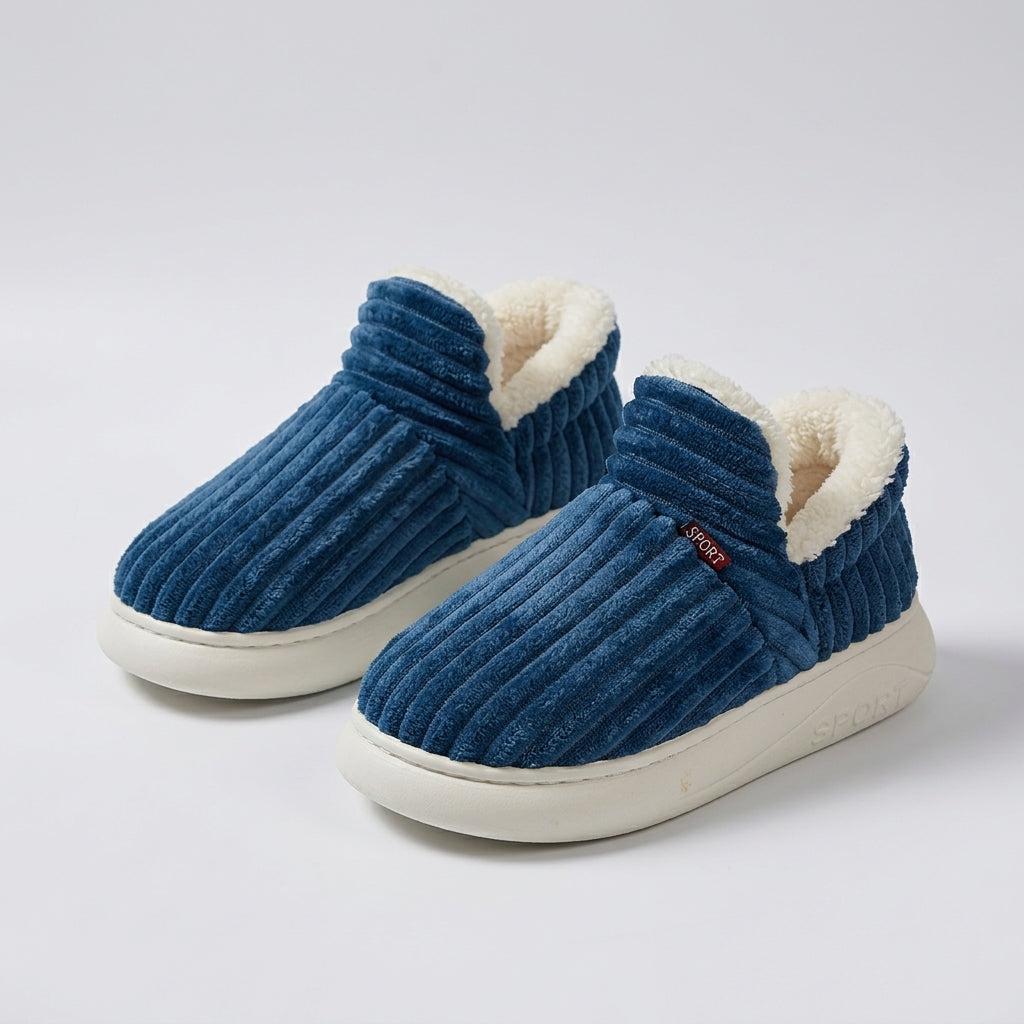 Vera – stickade tofflor